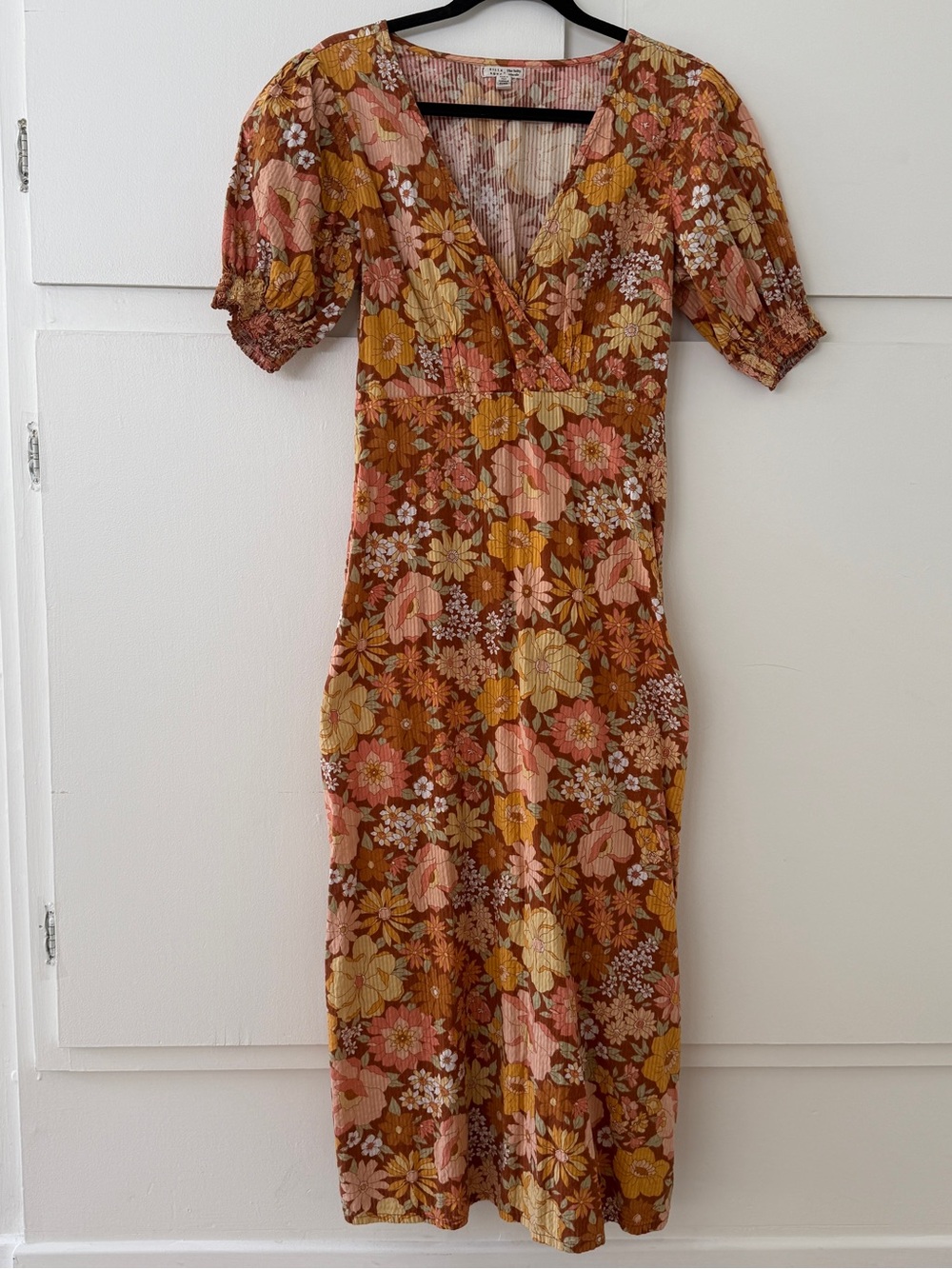 Billabong Floral Wrap Midi Dress in Rust and Mustard sage green